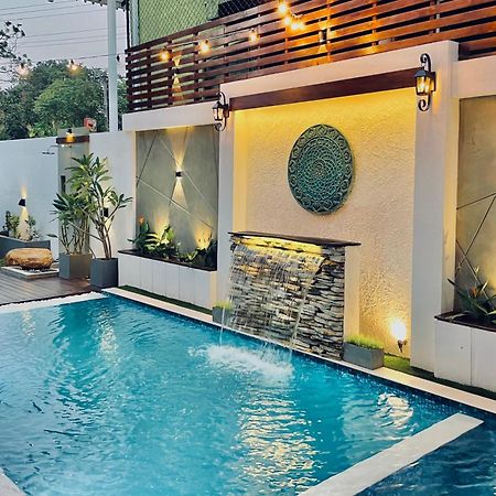 8 Plus Motels Negombo Exteriér fotografie