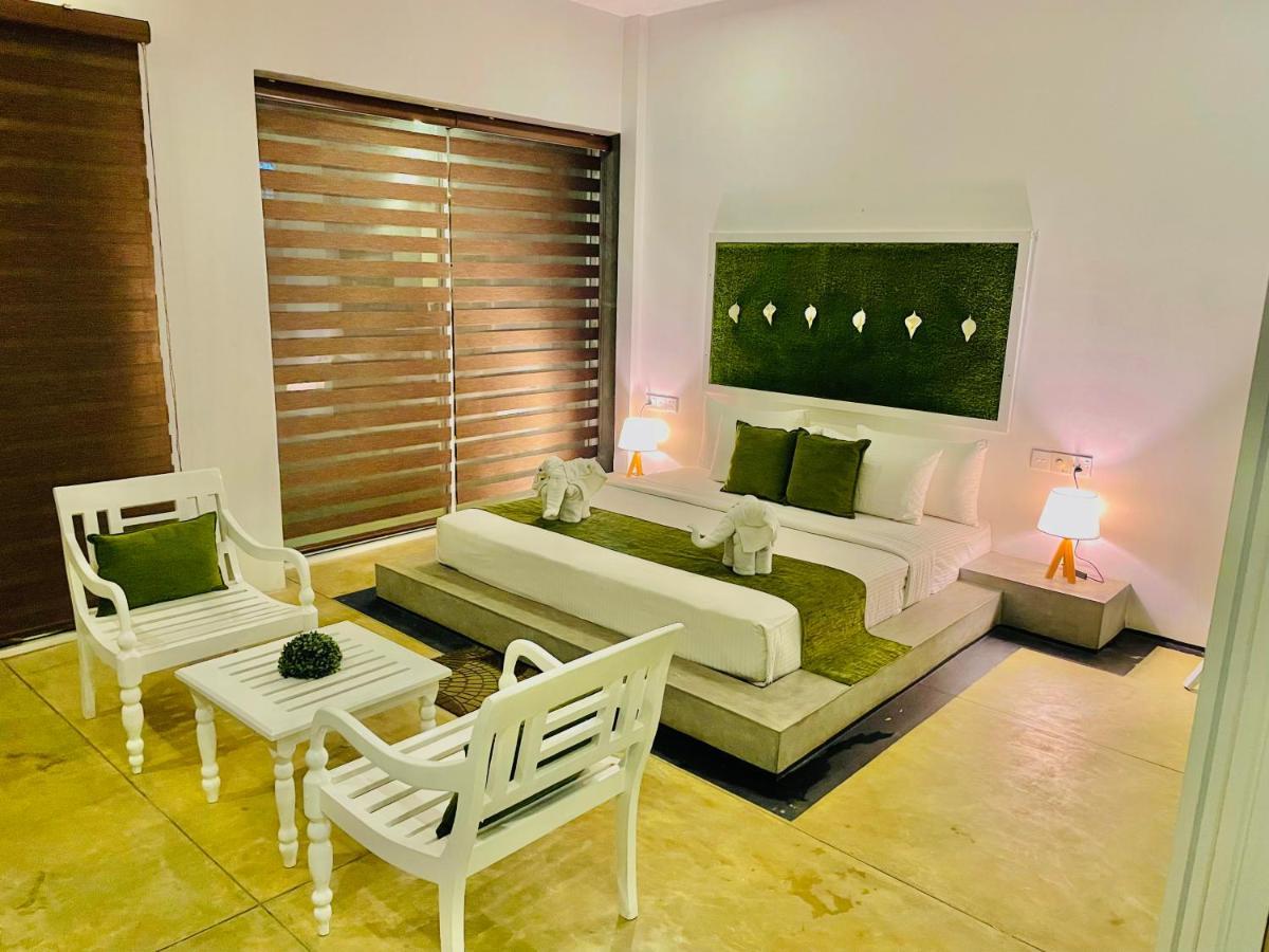 8 Plus Motels Negombo Exteriér fotografie