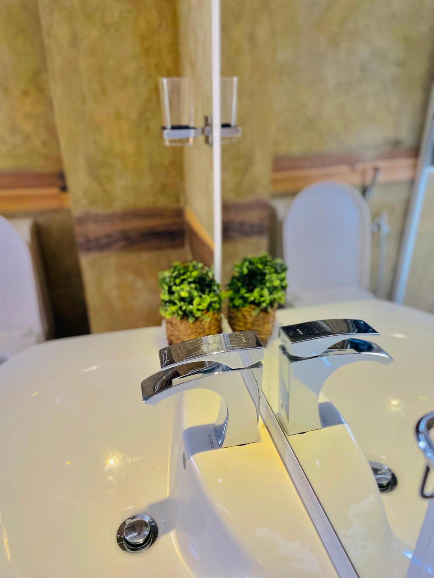 8 Plus Motels Negombo Exteriér fotografie